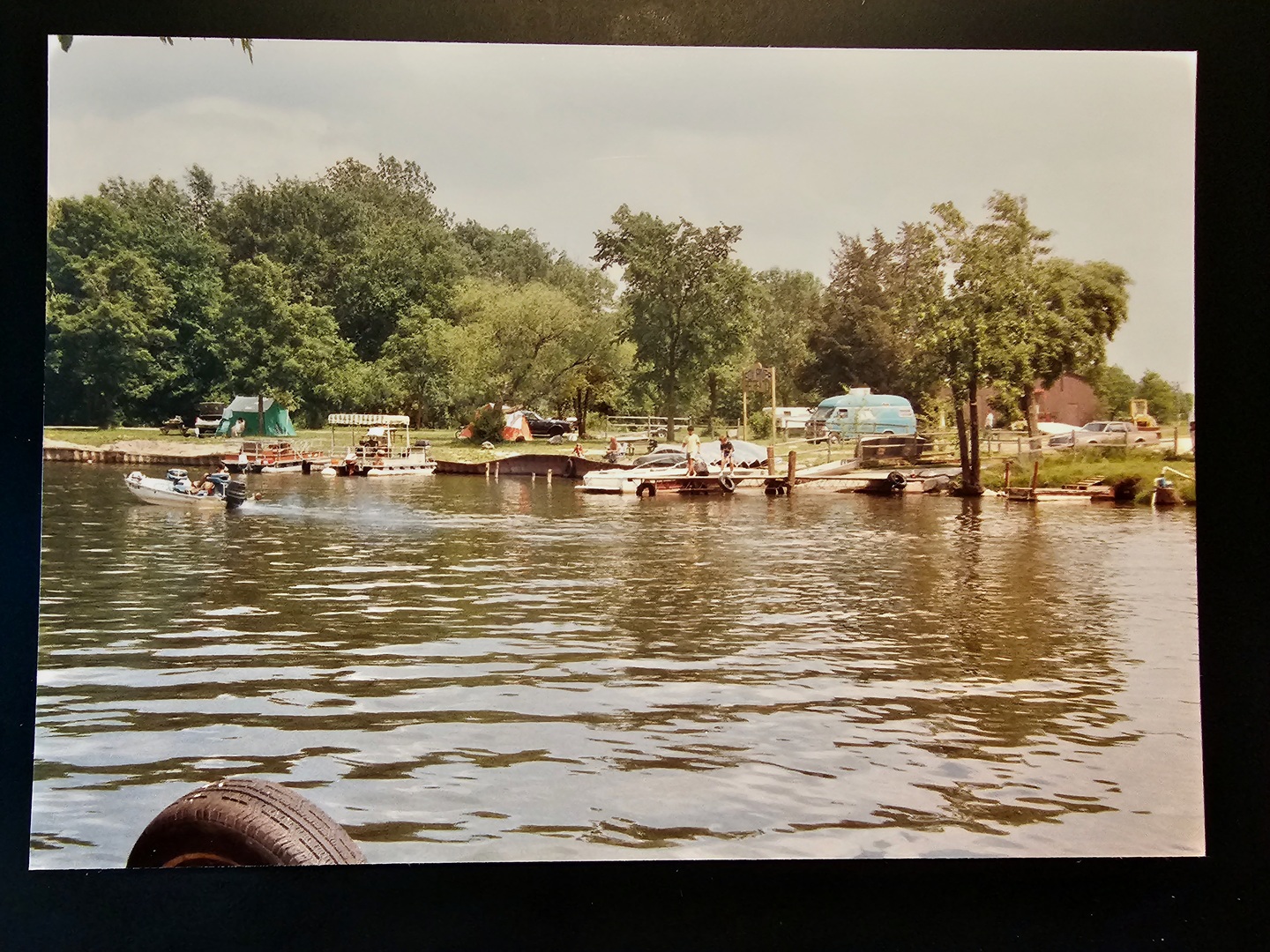 42483 N Forest Lane Property Photo 3