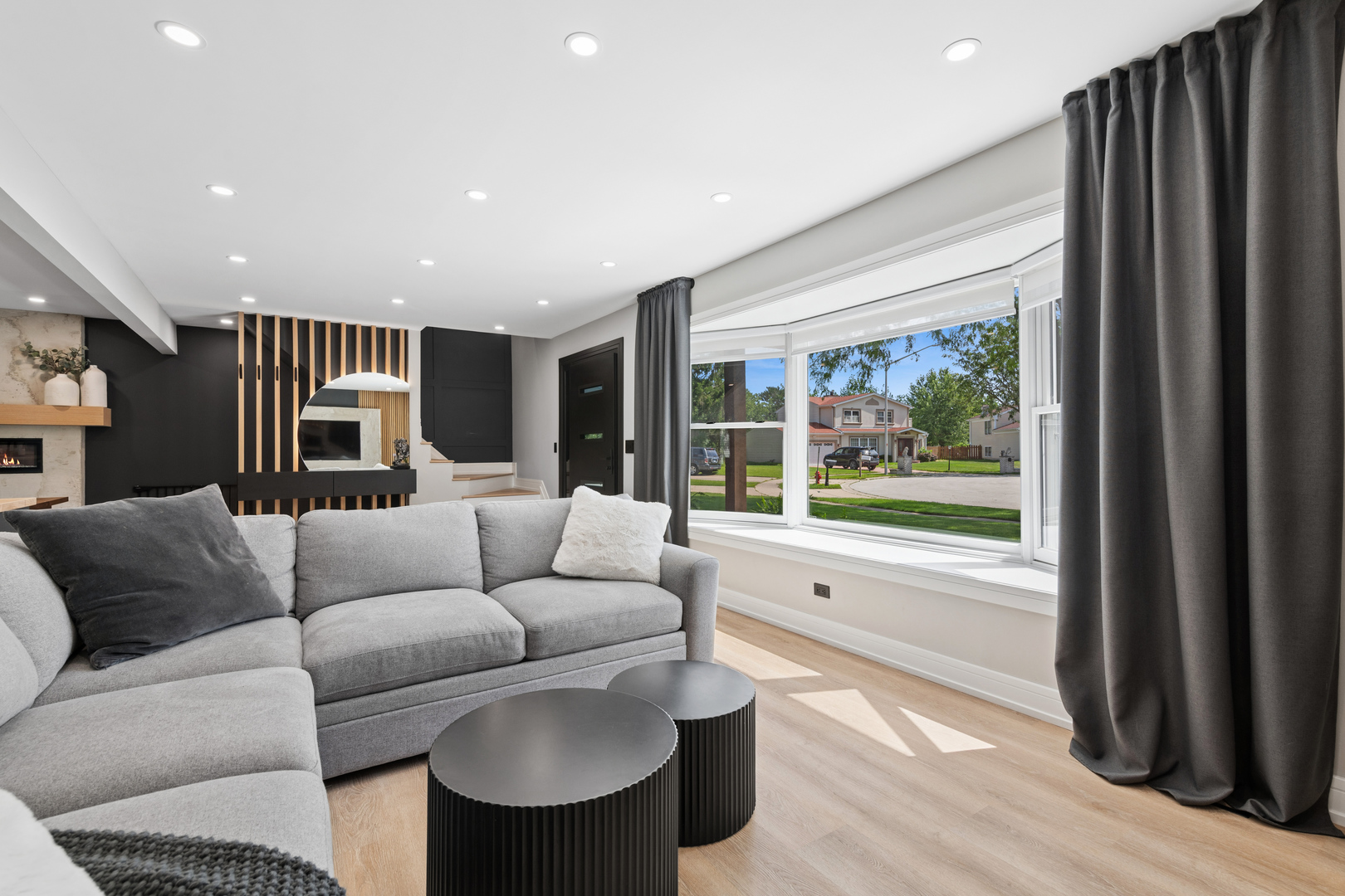 816 Adler Court Property Photo 2