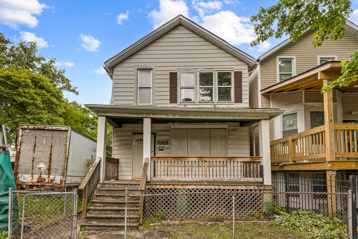 7339 S Kimbark Avenue Property Photo 1