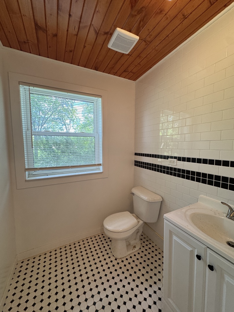 519 S Hale Street Property Photo 15