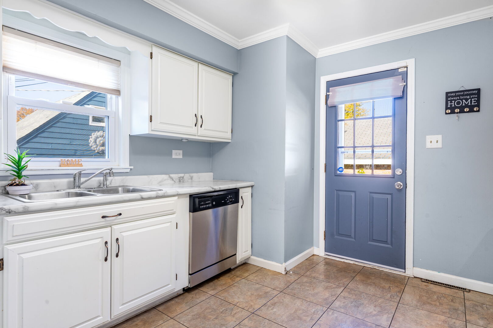 17816 Commercial Avenue Property Photo 6