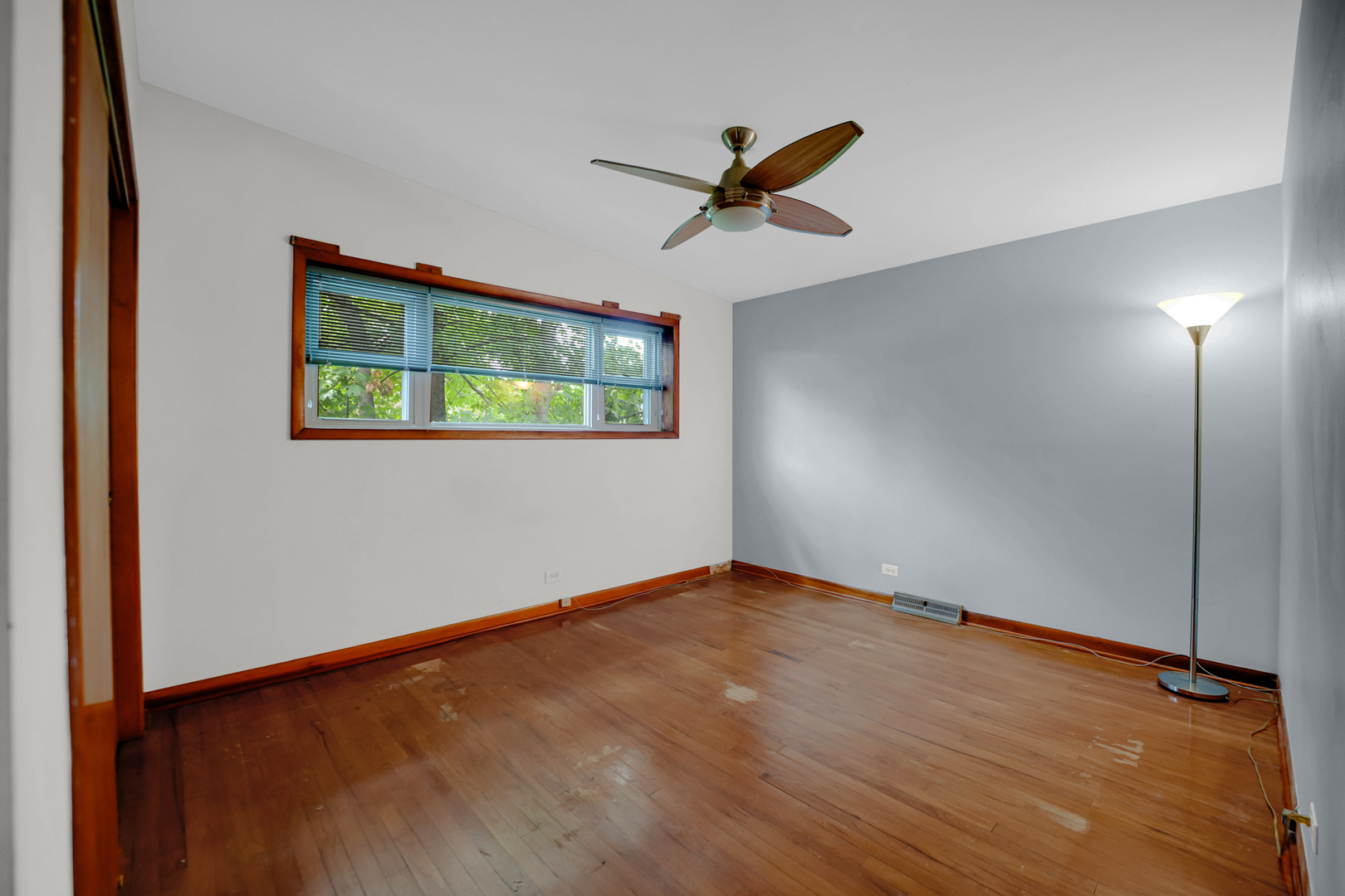 15959 Vera Court Property Photo 7