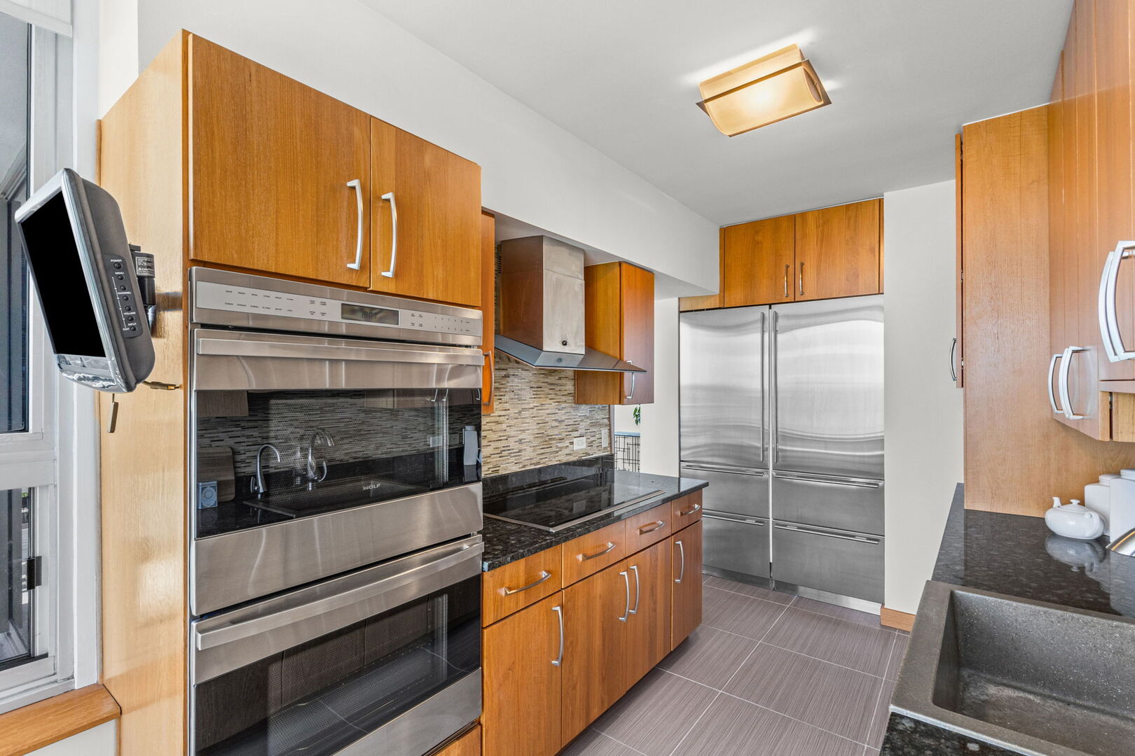 1300 N Lake Shore Drive 9a Property Photo 11
