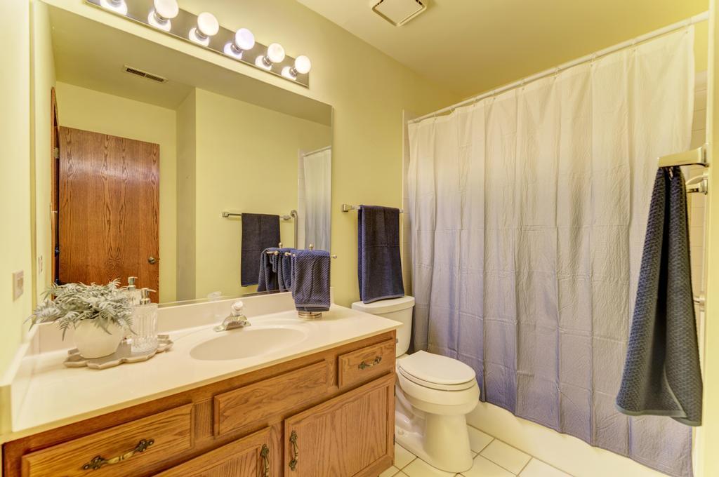 8593 Sandalwood Drive Property Photo 29