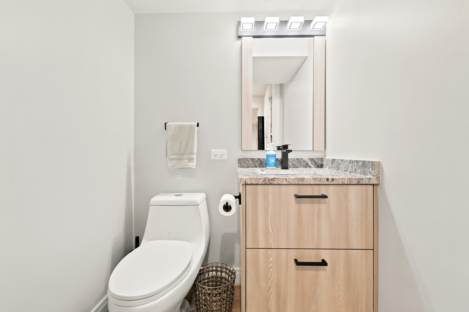 1140 68th Street Property Photo 35