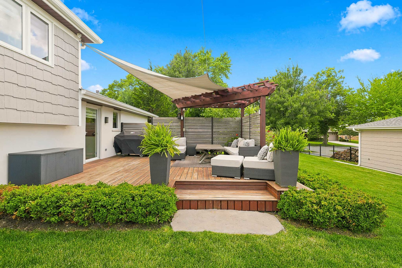 1140 68th Street Property Photo 41