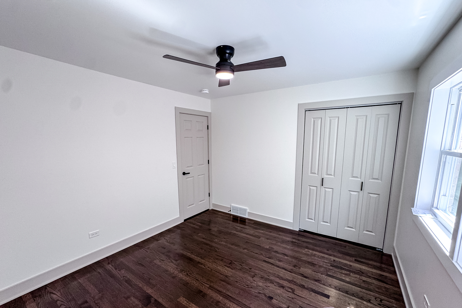 129 Monument Avenue Property Photo 10
