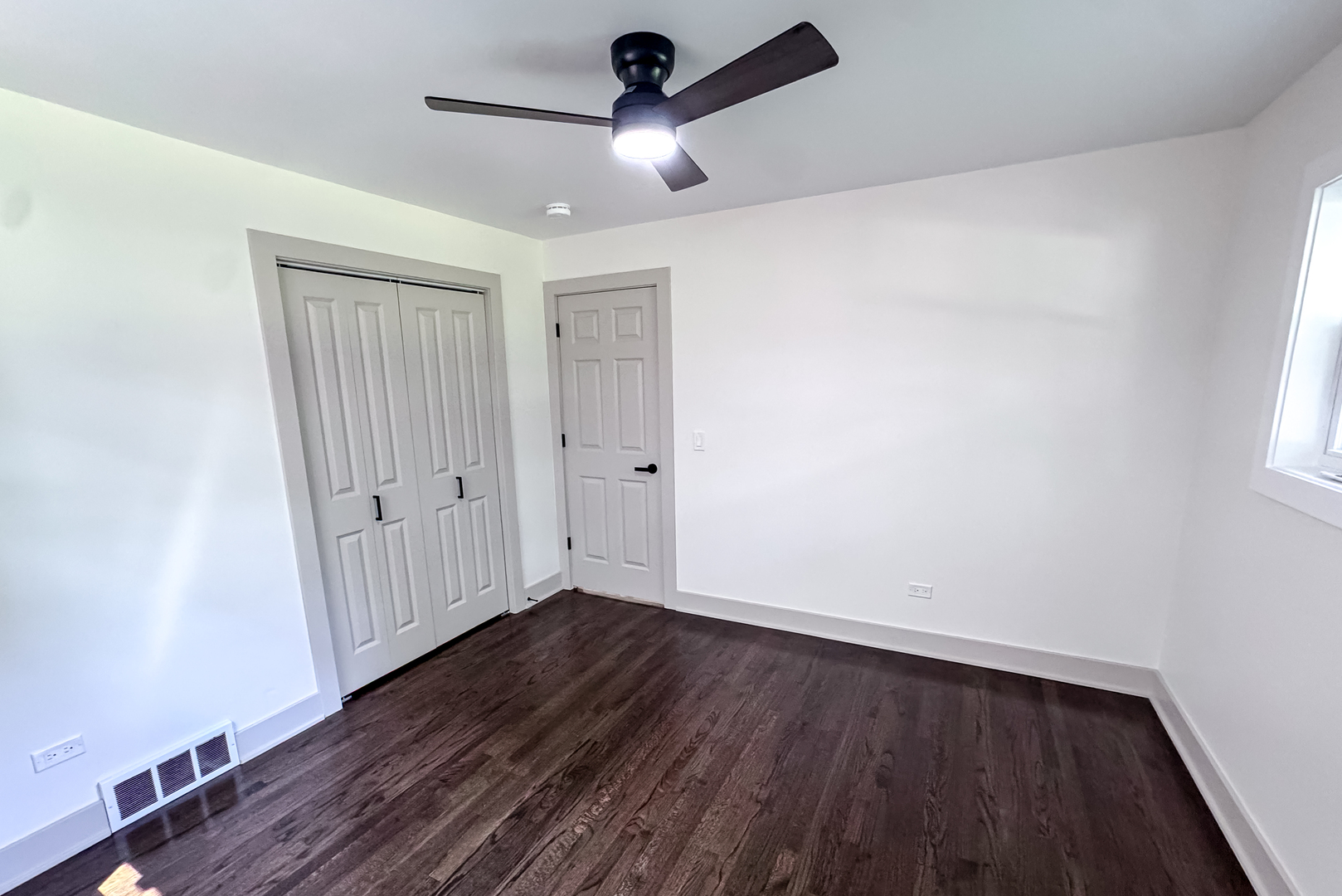 129 Monument Avenue Property Photo 12