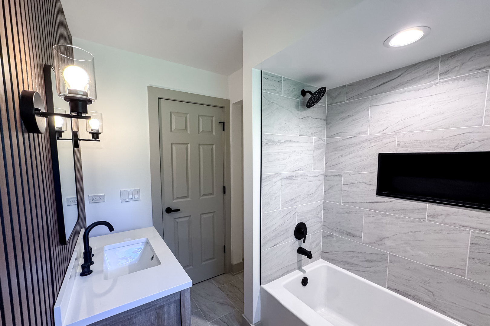 129 Monument Avenue Property Photo 14