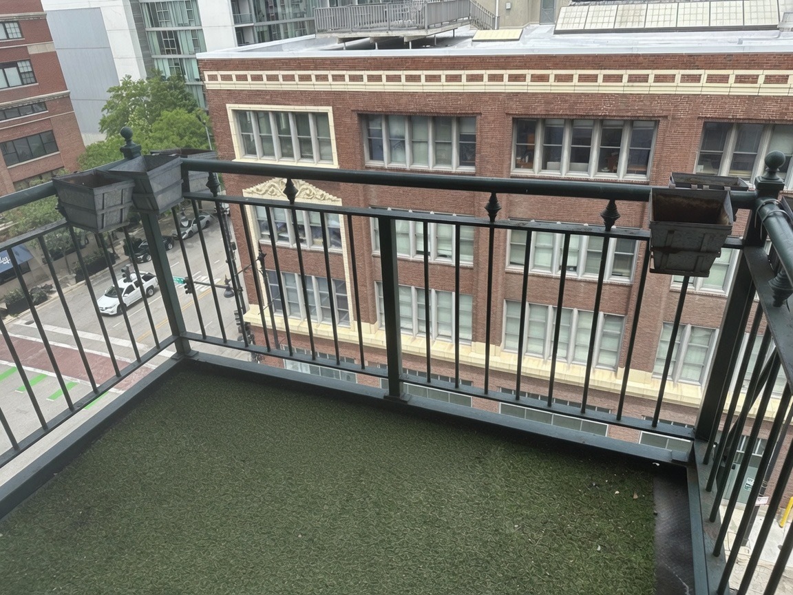 1801 S Michigan Avenue 603 Property Photo 8