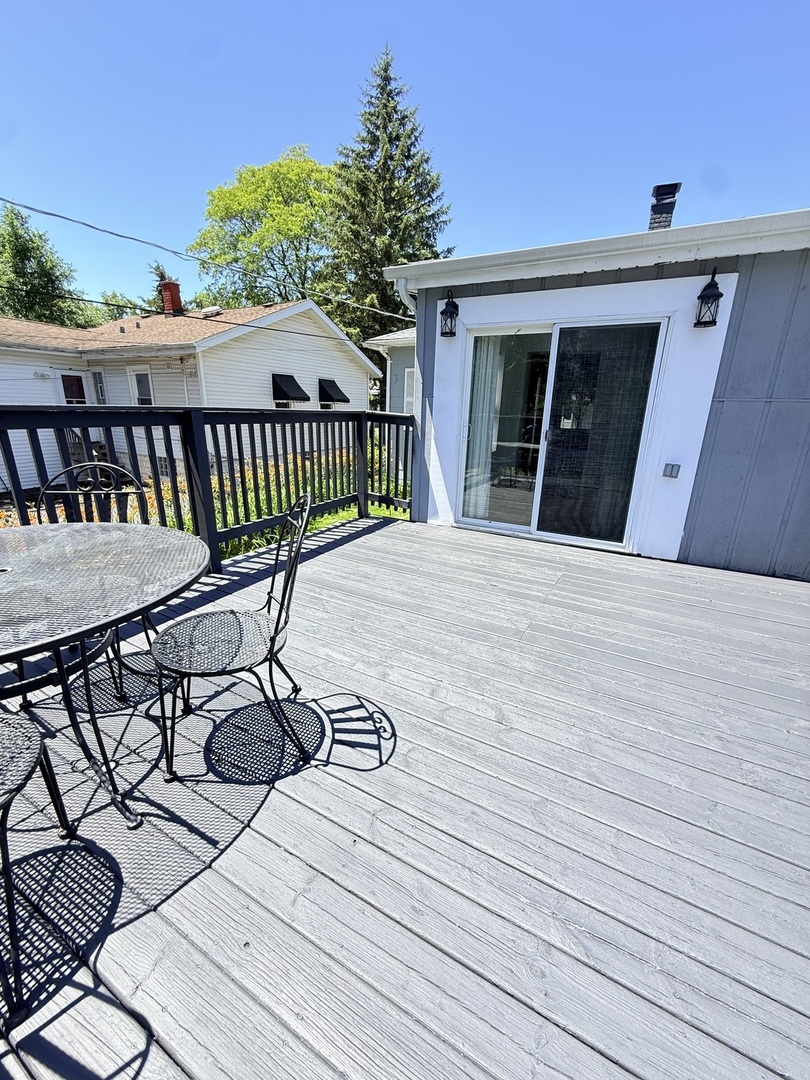 14607 Saint Louis Avenue Property Photo 5