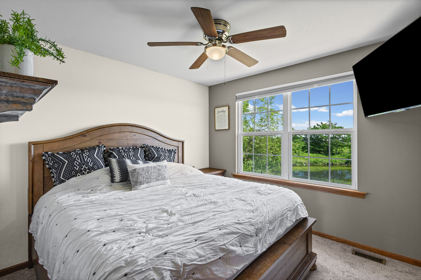 24427 Arrowhead Drive Property Photo 19