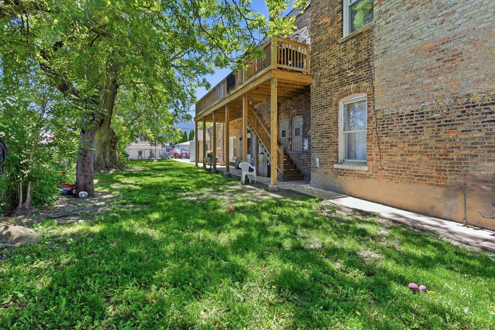 5043 W 25th Street Property Photo 2