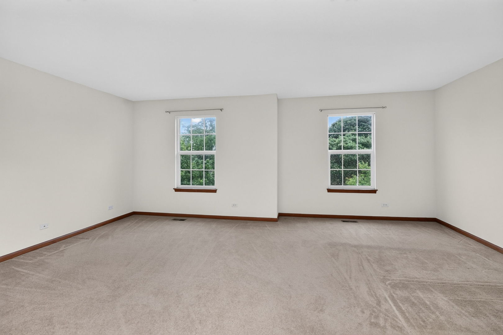 2120 Grand Pointe Trail Property Photo 17