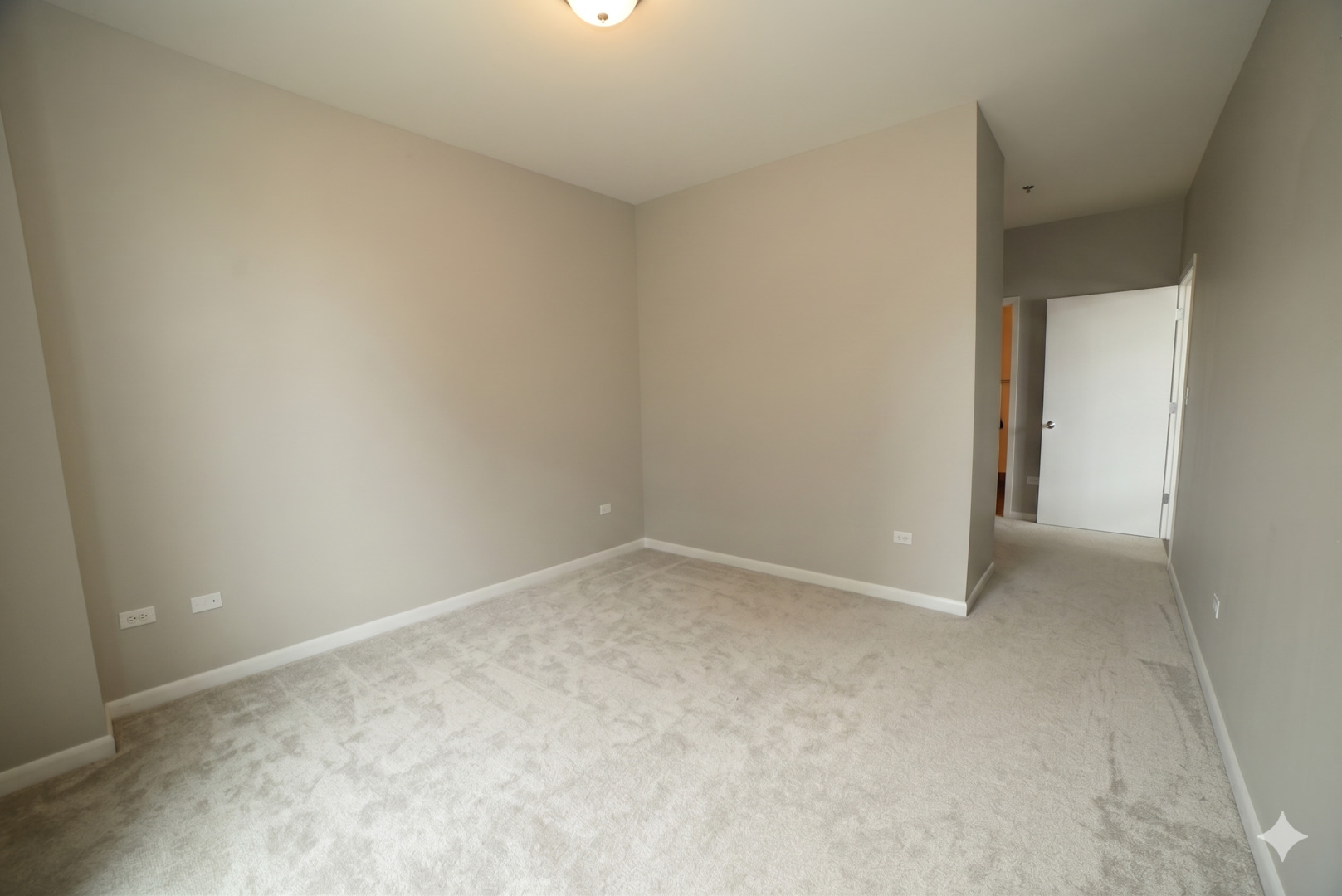 225 S Sangamon Street 701 Property Photo 6