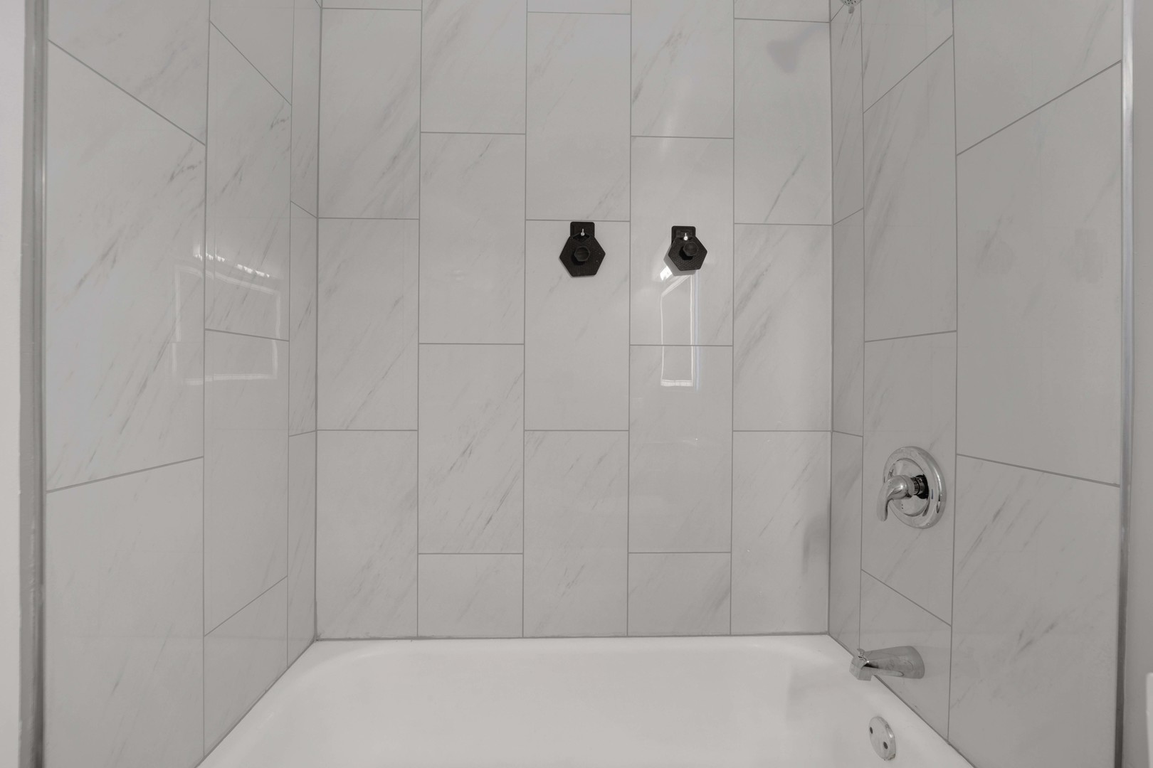 5320 N Sheridan Road 1504 Property Photo 12