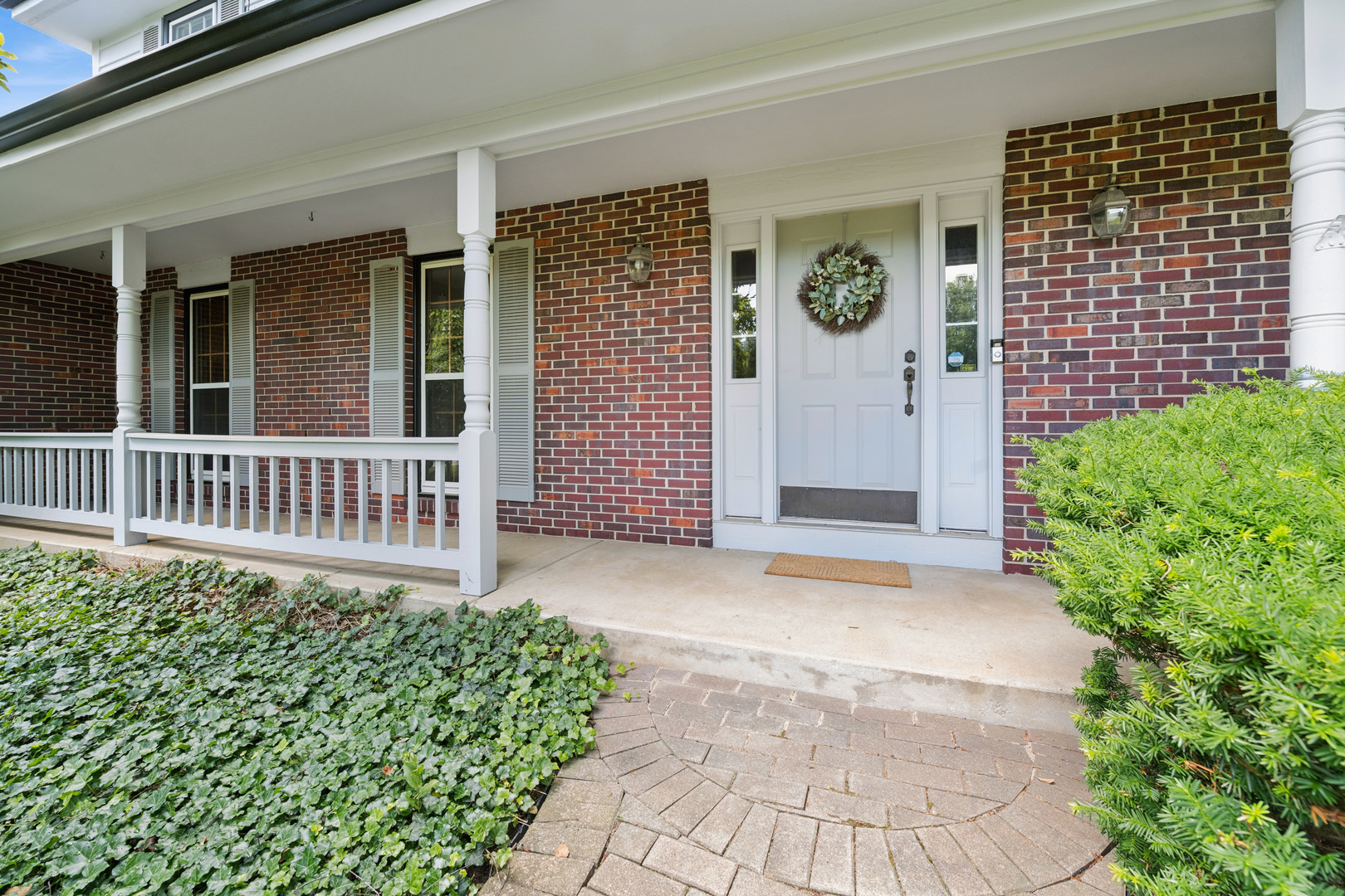 205 Whitaker Court Property Photo 2