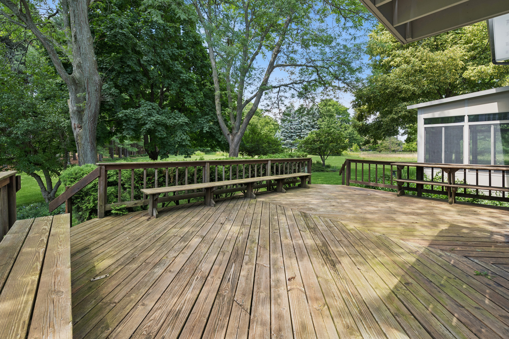 205 Whitaker Court Property Photo 32