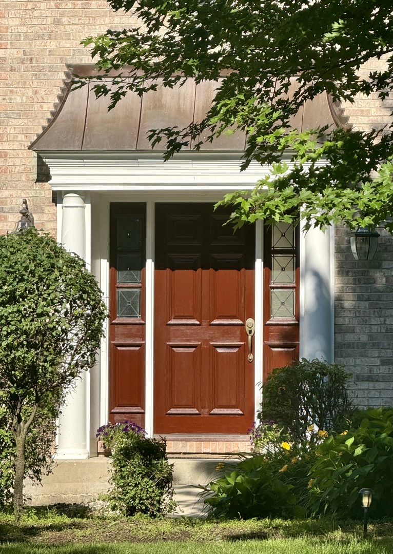 1002 Stonehedge Road Property Photo 4