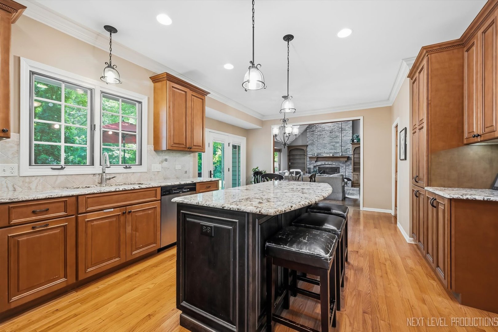1002 Stonehedge Road Property Photo 8