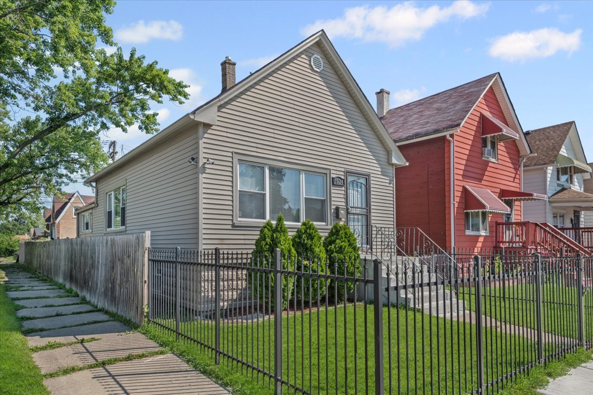 1024 W 103rd Street Property Photo 21