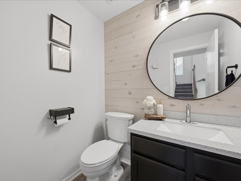 4201 Dillon Street Property Photo 17