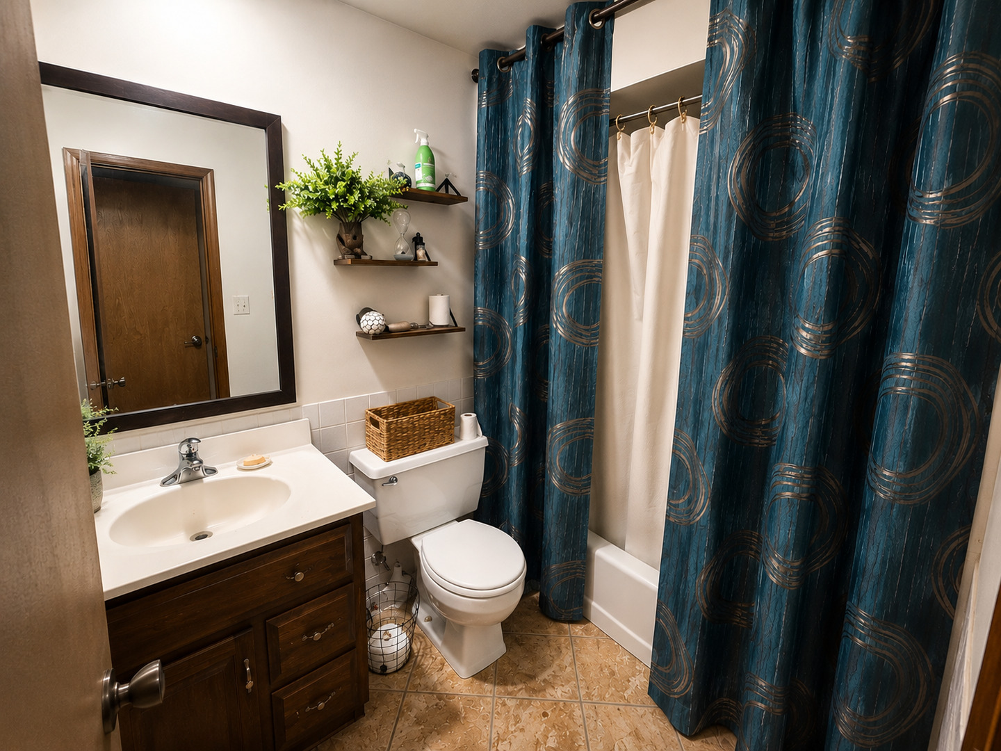 4018 Violet Lane Property Photo 6