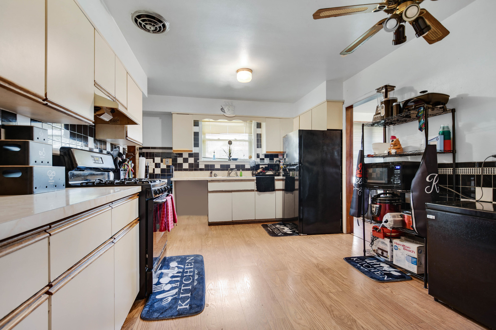124 Sawyer Avenue Property Photo 7