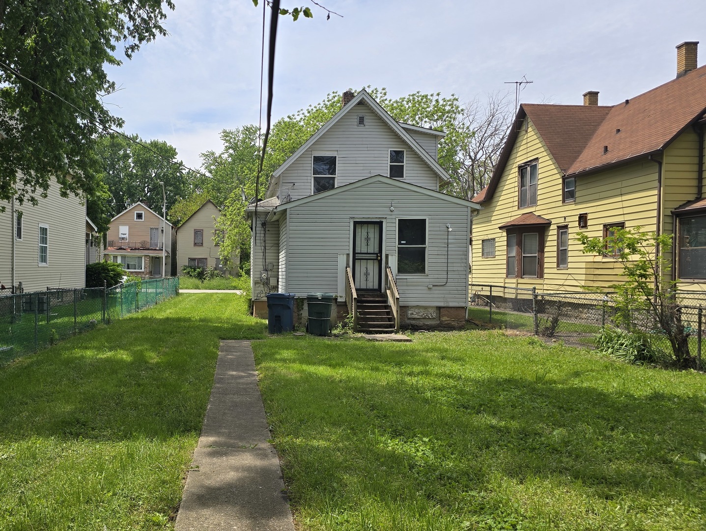 15213 Turlington Avenue Property Photo 15