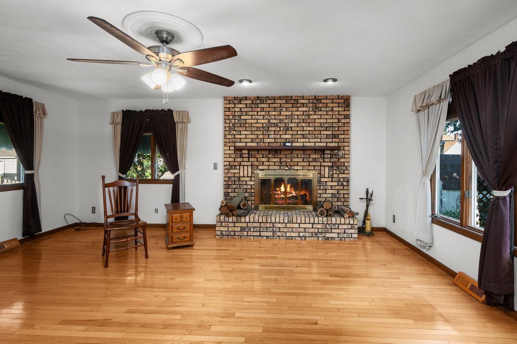 1424 11th Street A Property Photo 31