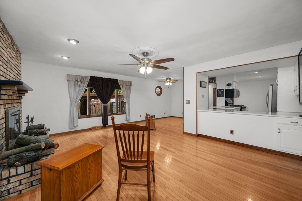 1424 11th Street A Property Photo 32