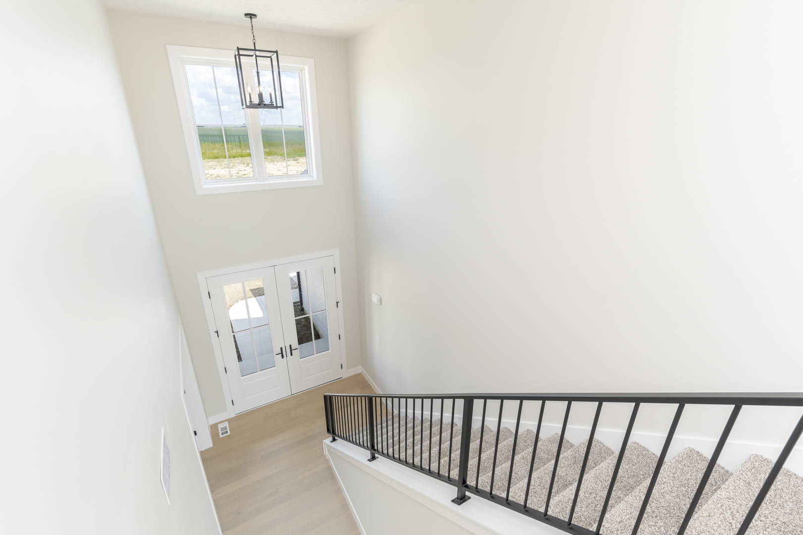 5105 Castlebar Drive Property Photo 3