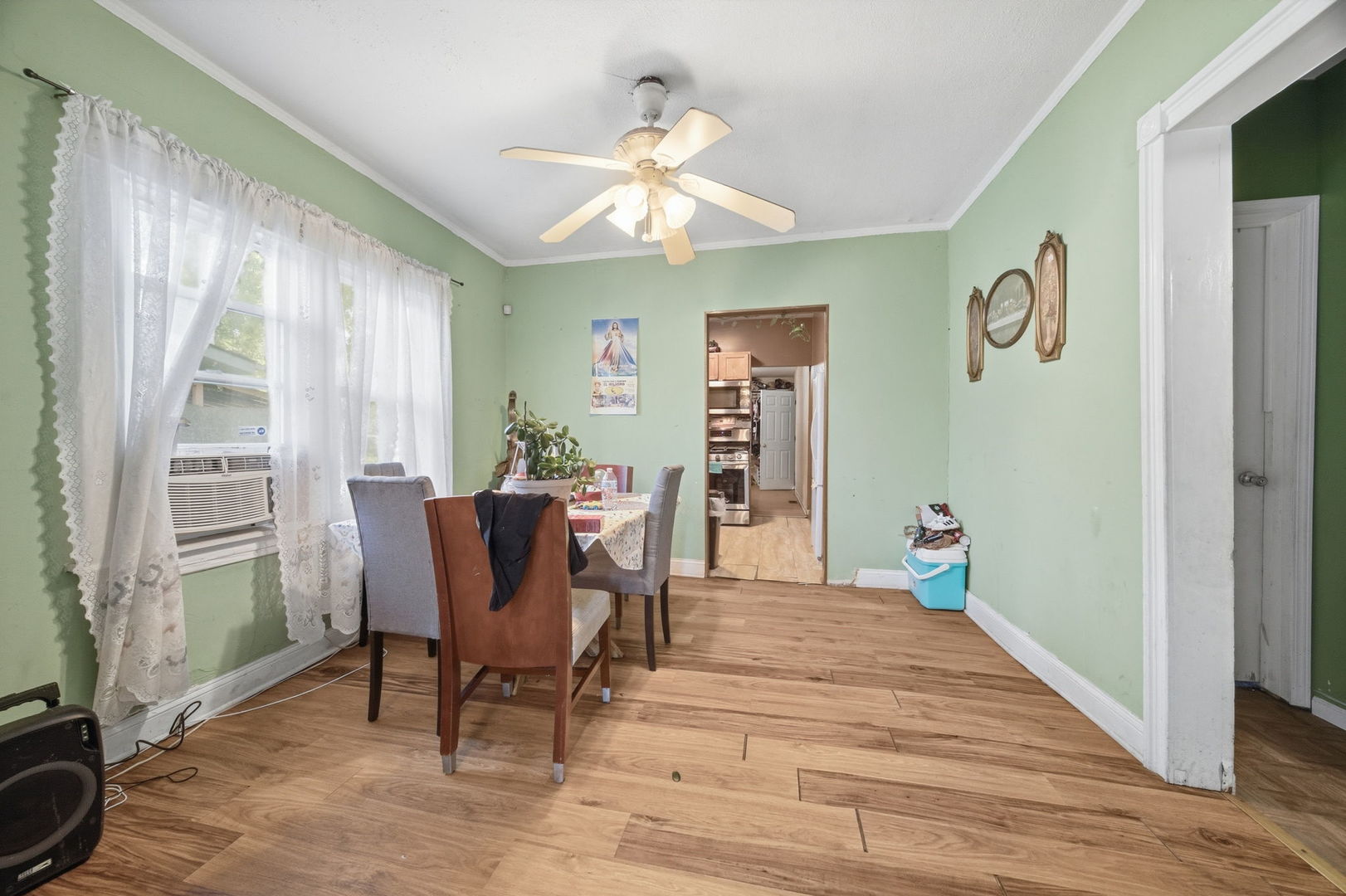 14926 Robey Avenue Property Photo 3
