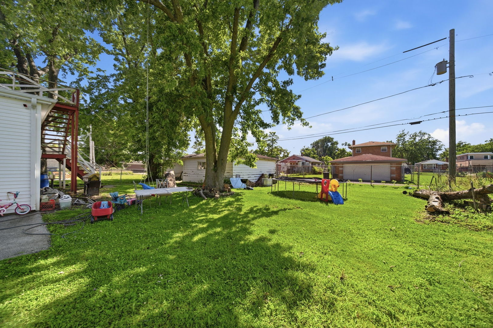 14926 Robey Avenue Property Photo 8