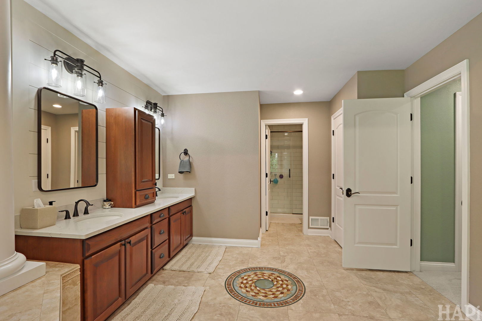 2601 Rolling Oaks Road Property Photo 17