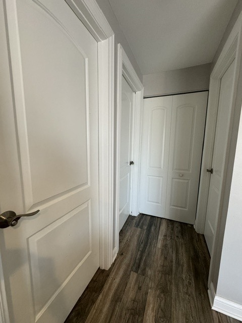 5846 W 77th Street 303 Property Photo 15