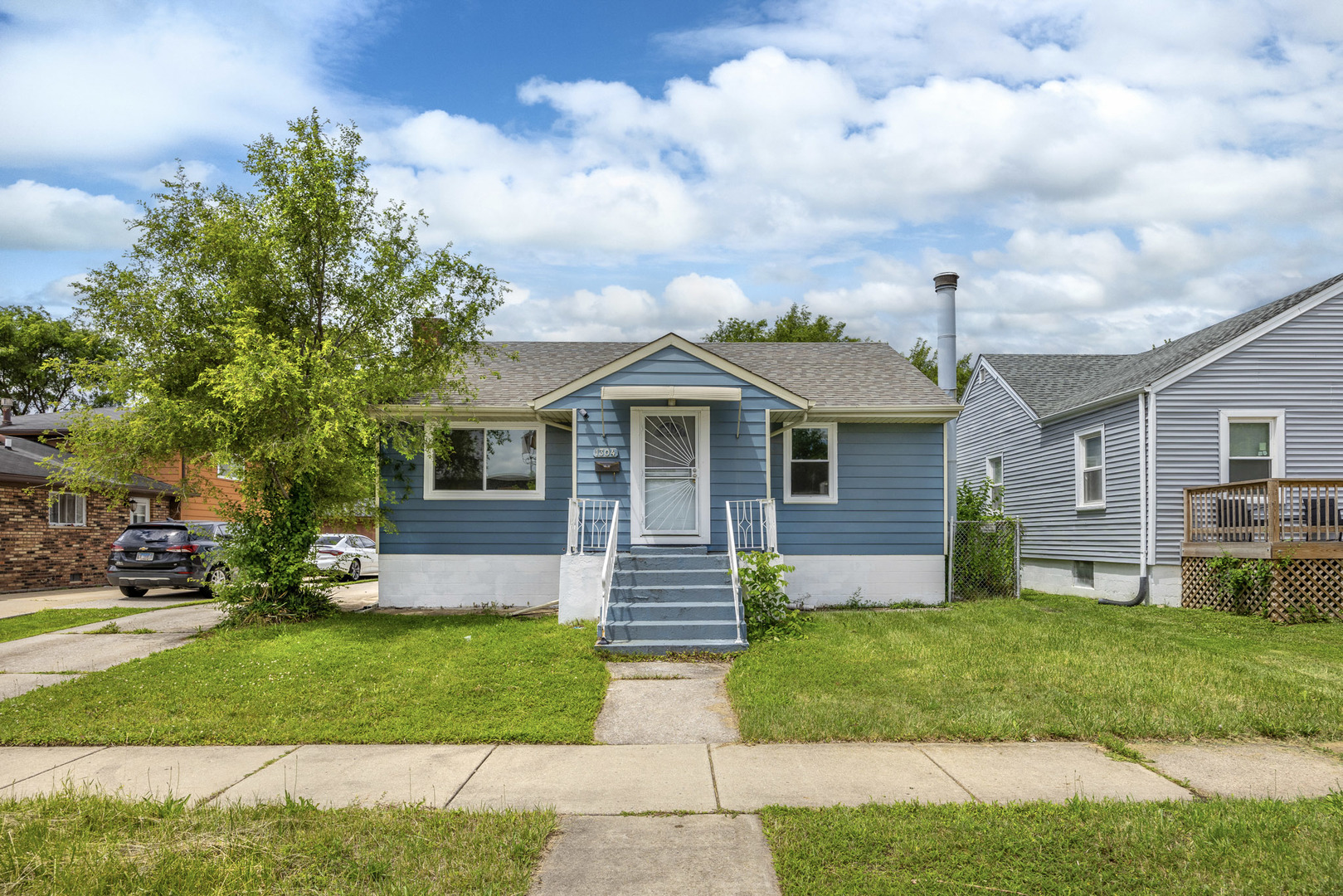 1304 Freeland Avenue Property Photo 1