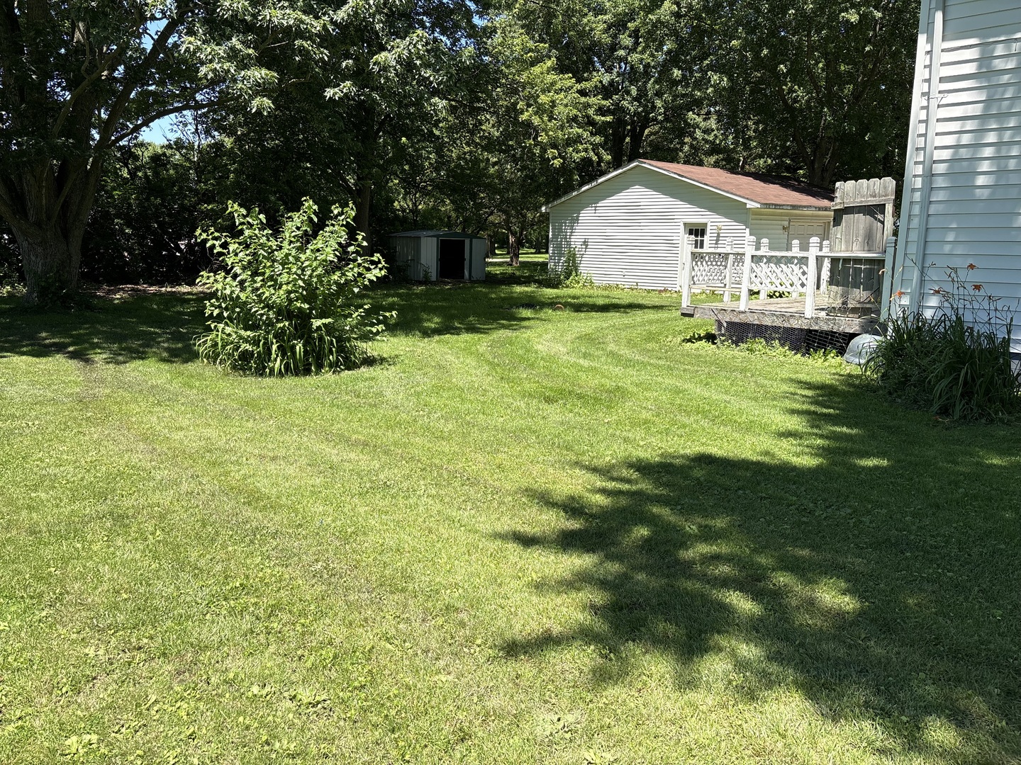 410 N First Street Property Photo 7