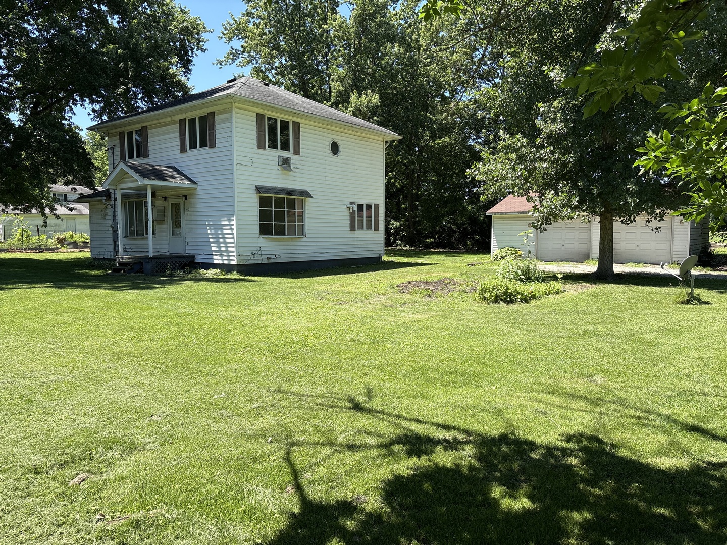 410 N First Street Property Photo 16
