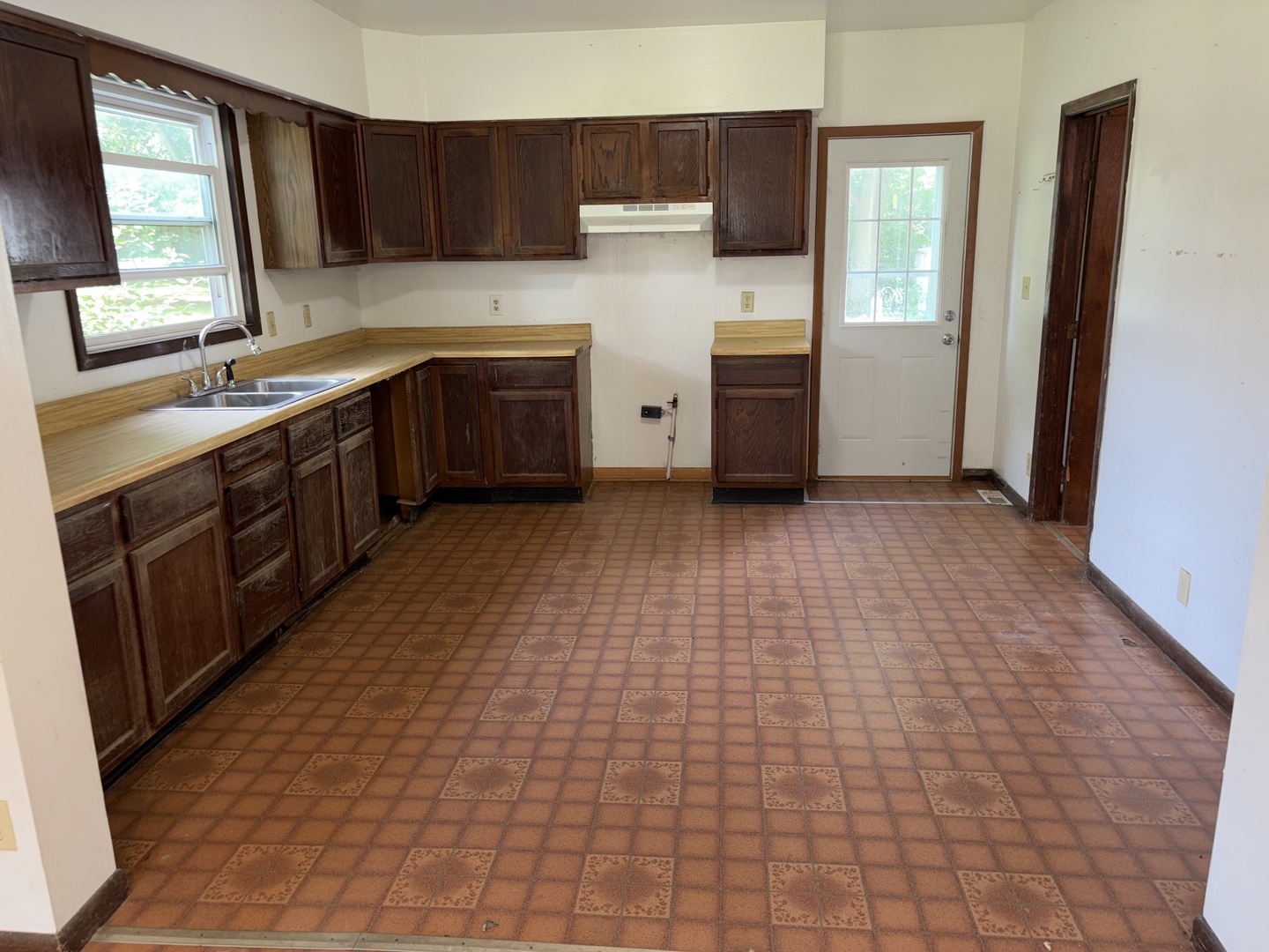 410 N First Street Property Photo 28