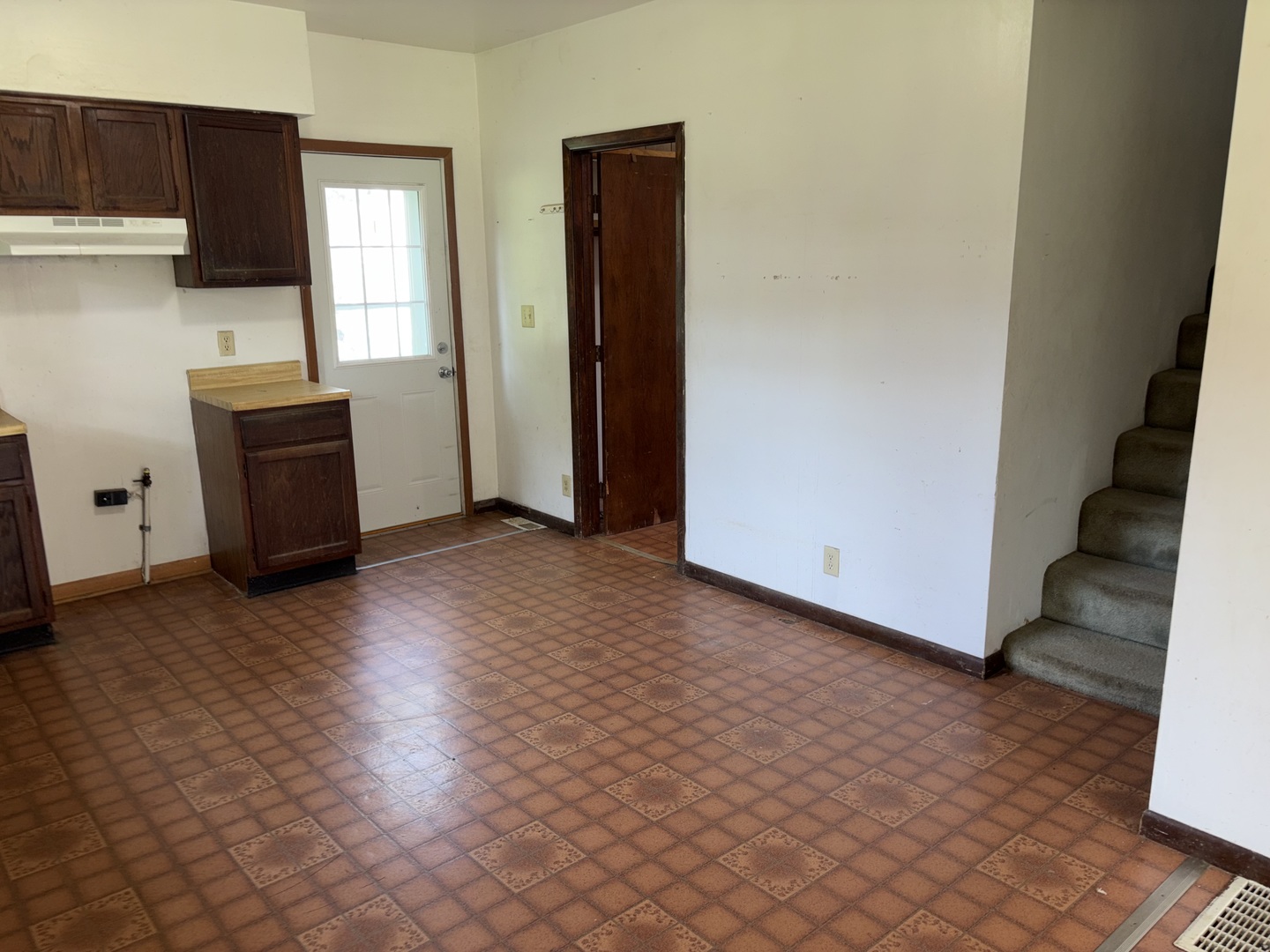 410 N First Street Property Photo 29