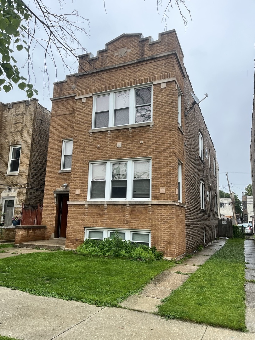 1141 S Mayfield Avenue Property Photo 2