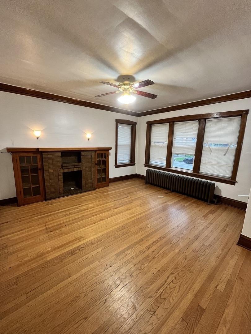 1141 S Mayfield Avenue Property Photo 3