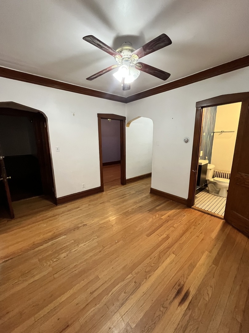1141 S Mayfield Avenue Property Photo 9