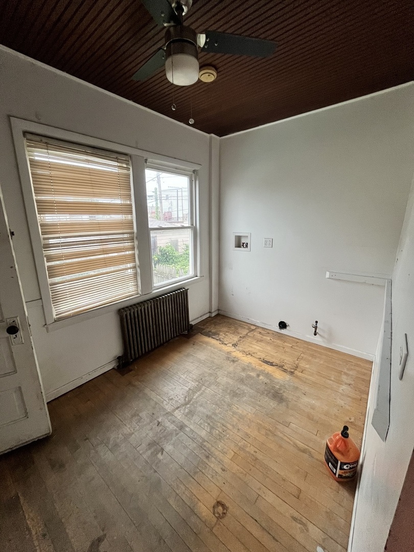 1141 S Mayfield Avenue Property Photo 25