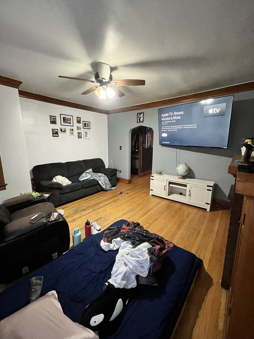 1141 S Mayfield Avenue Property Photo 29