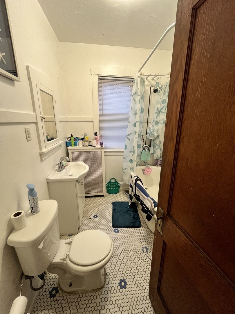 1141 S Mayfield Avenue Property Photo 38