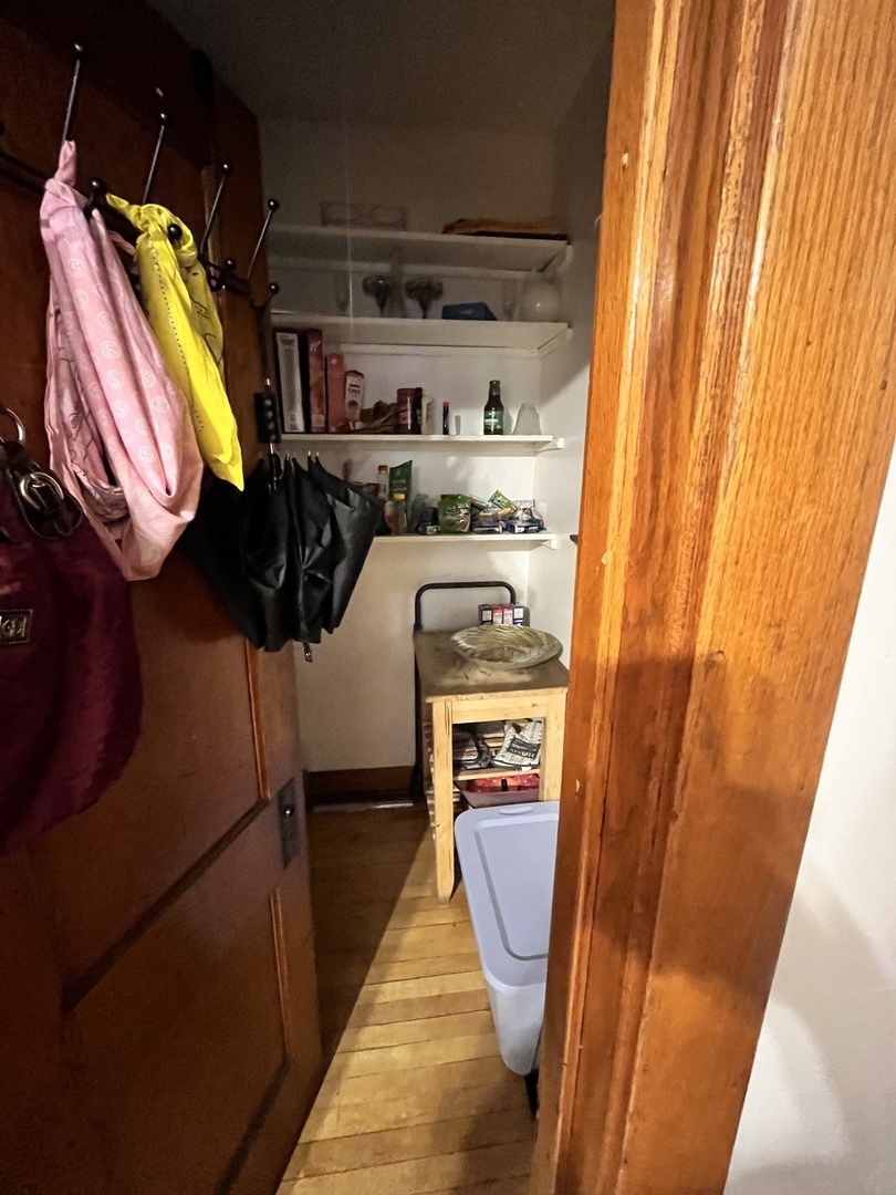 1141 S Mayfield Avenue Property Photo 41