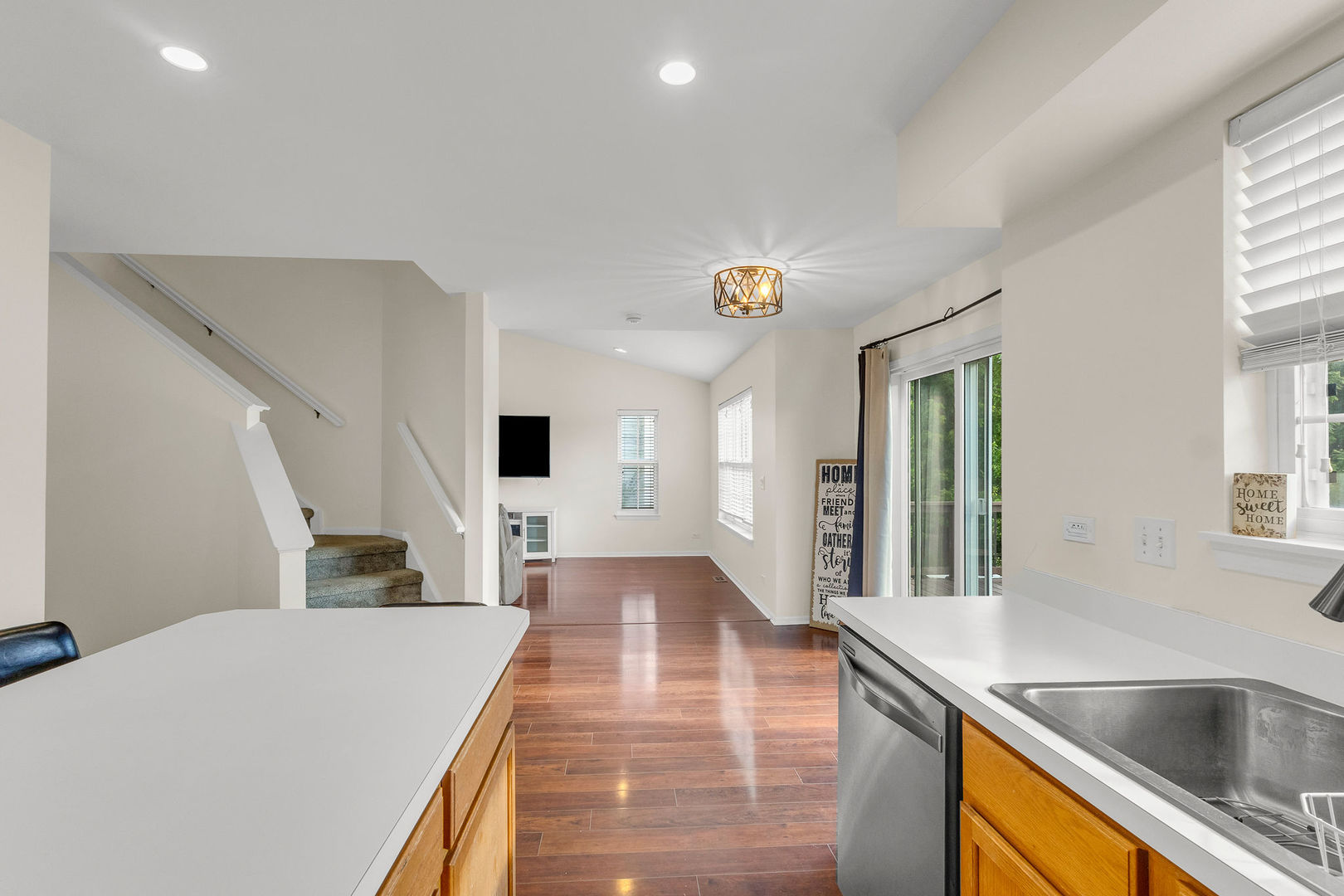 1807 Van Dyke Lane Property Photo 7
