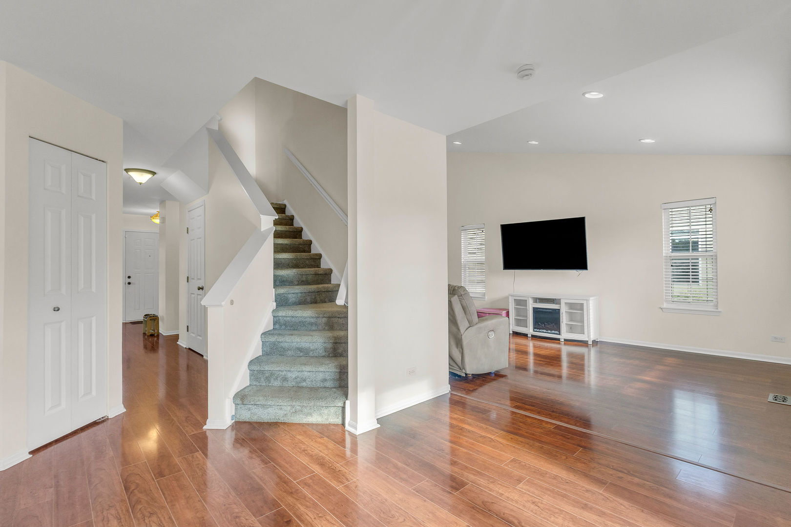 1807 Van Dyke Lane Property Photo 8